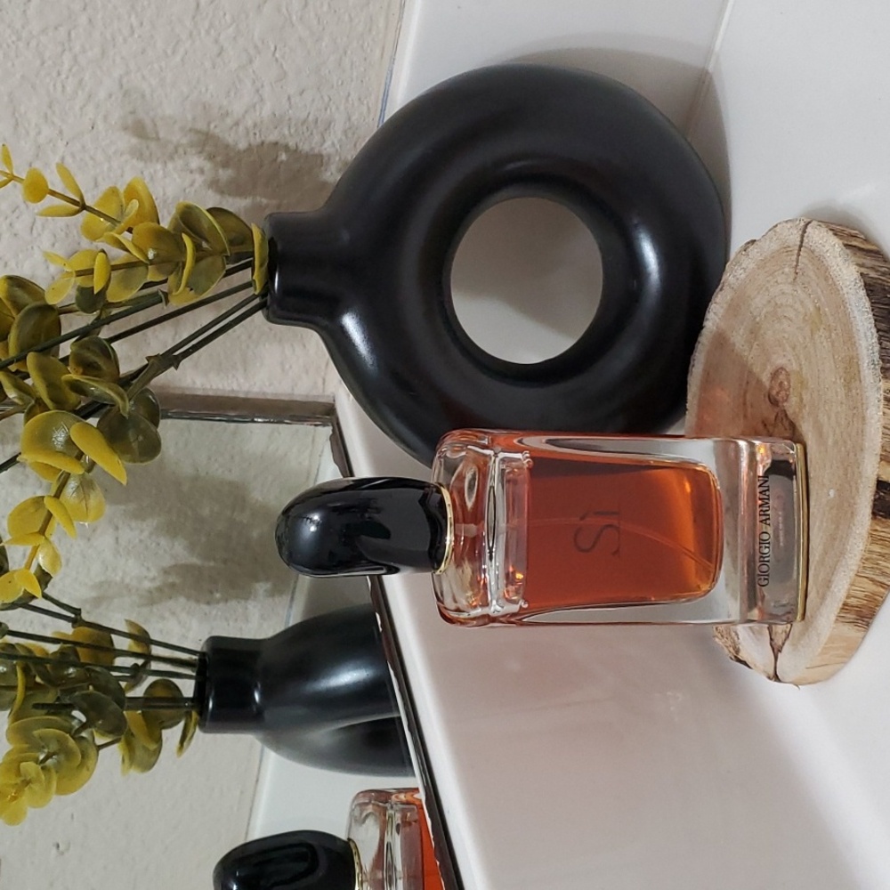 Giorgio Armani SI Spray for Women